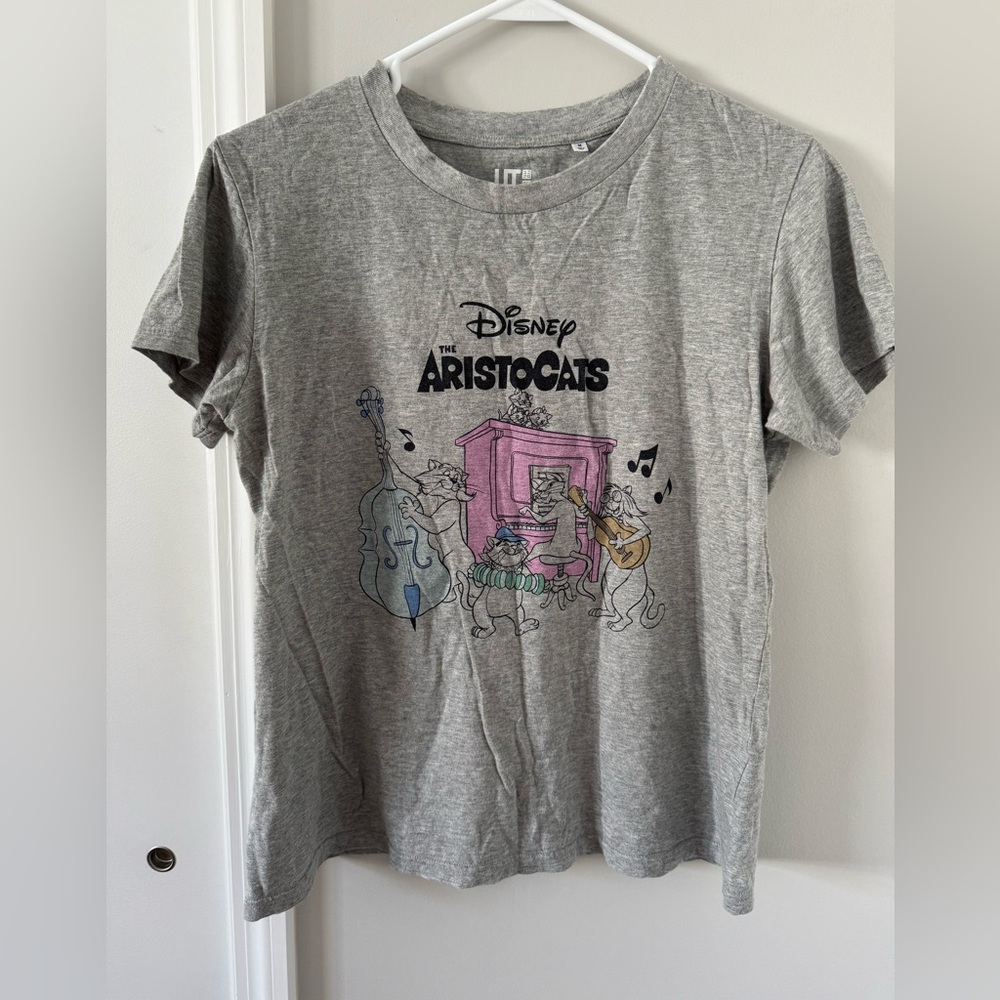 EUC Uniqlo x Disney Aristocats Heather Gray Graphic Tee